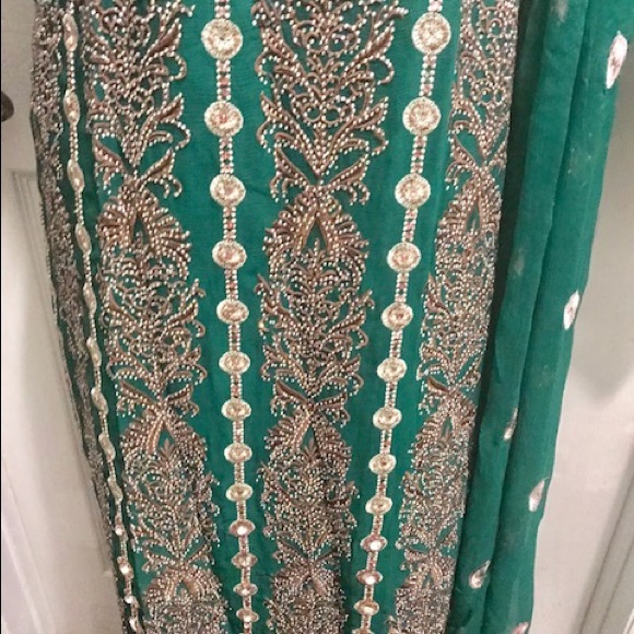 Green dress with silver and brown work - Picture 2 of 3